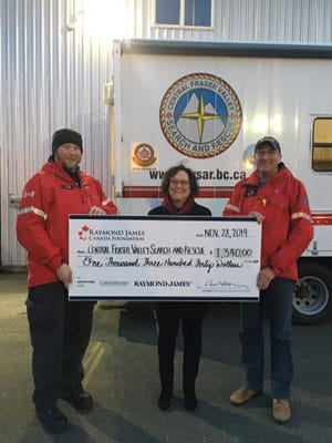 Cindy delivered her sponsorship cheque to the Central Fraser Valley Search and Rescue Society